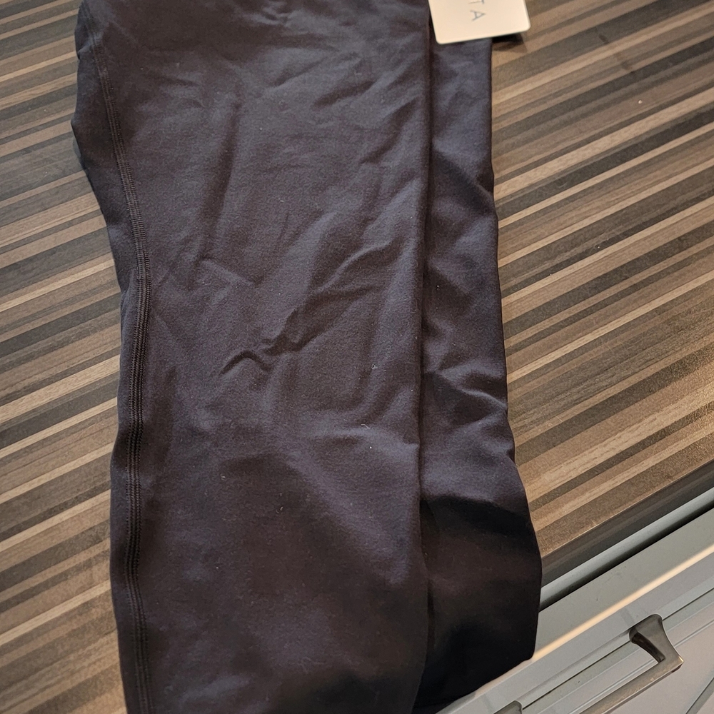 Athleta Nwt Black 7/8 Leggings